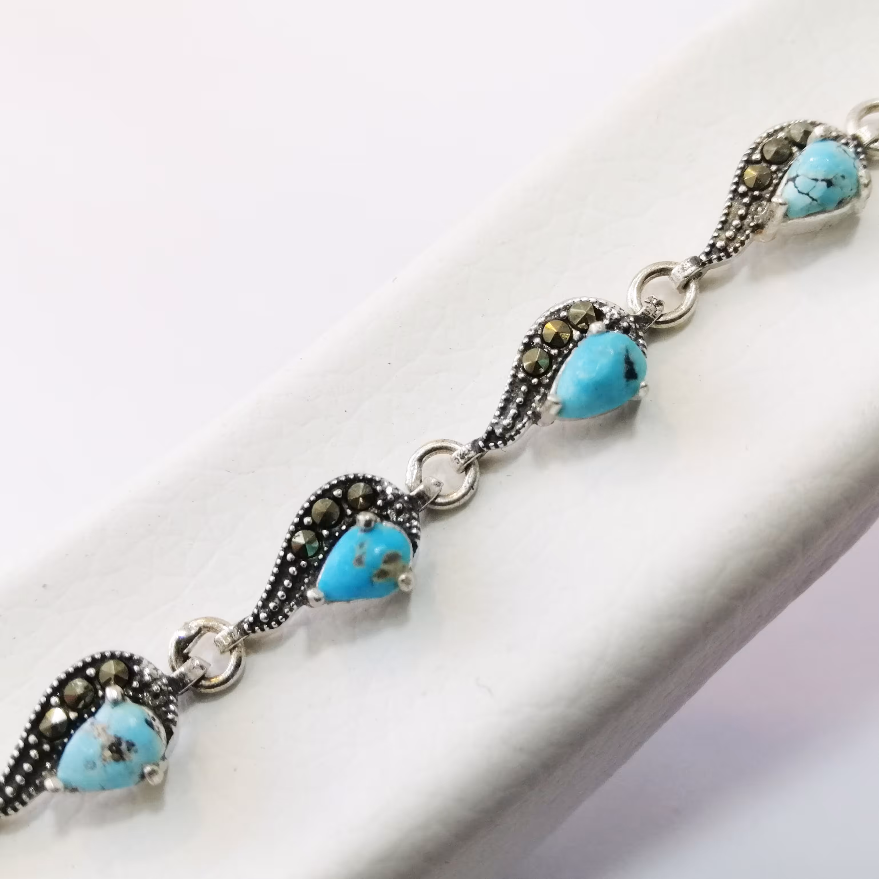 دستبند نقره با نگین فیروزه اصل نیشابور (کد 20033)