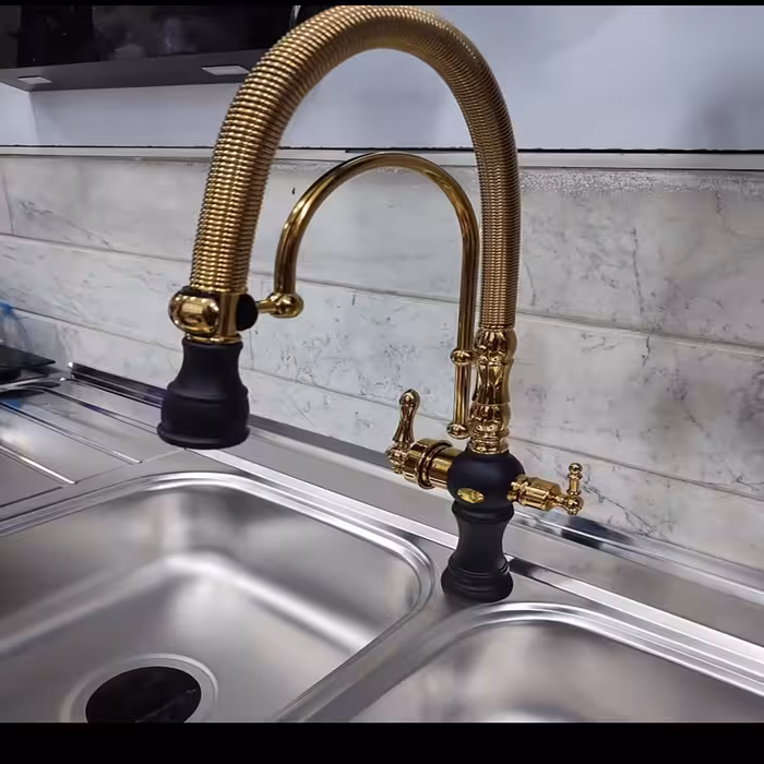 شیر ظرفشویی دو منظوره  فنری مدل بیزانس رنگ مشکی طلایی