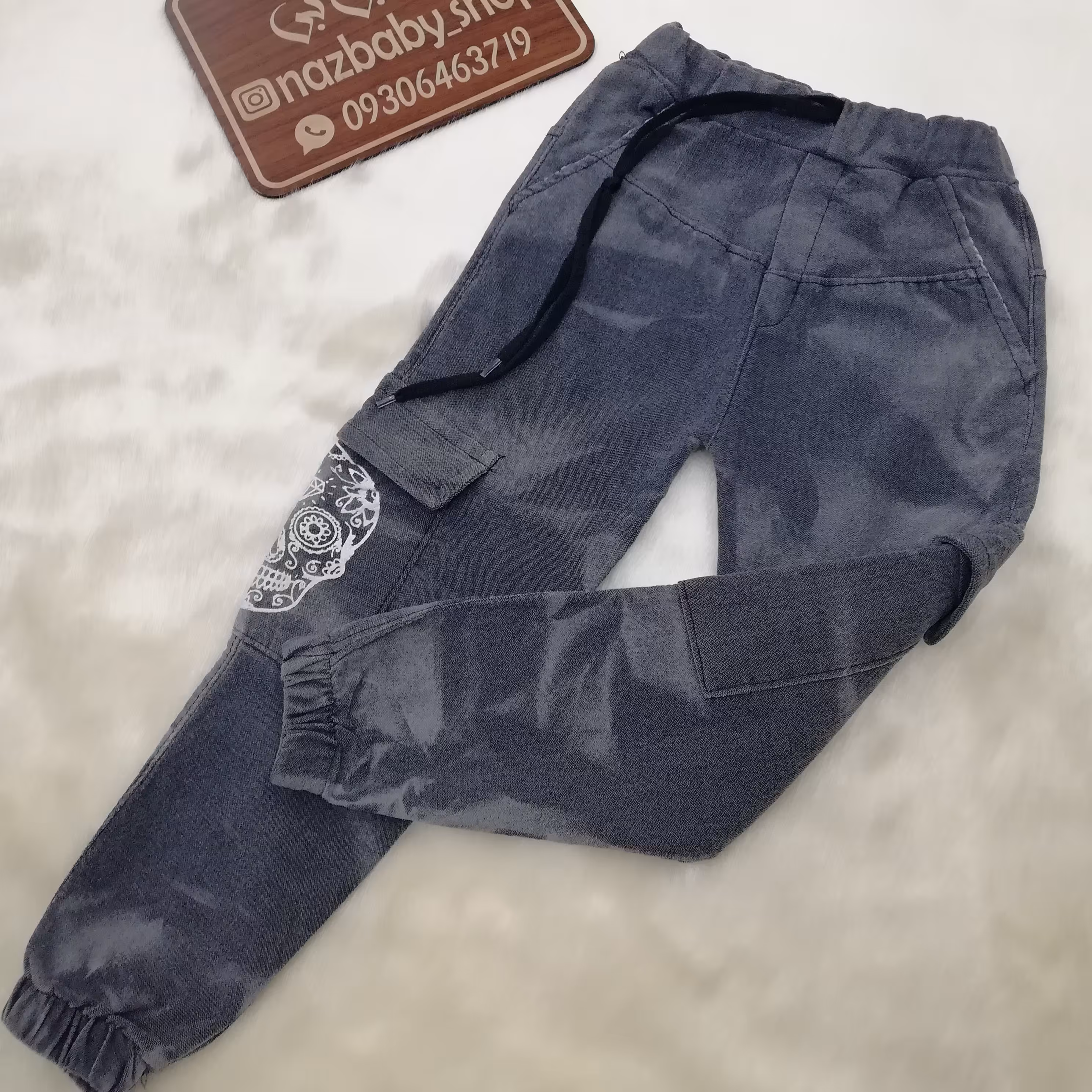 شلوار طرح لی کشی طوسی رنگ