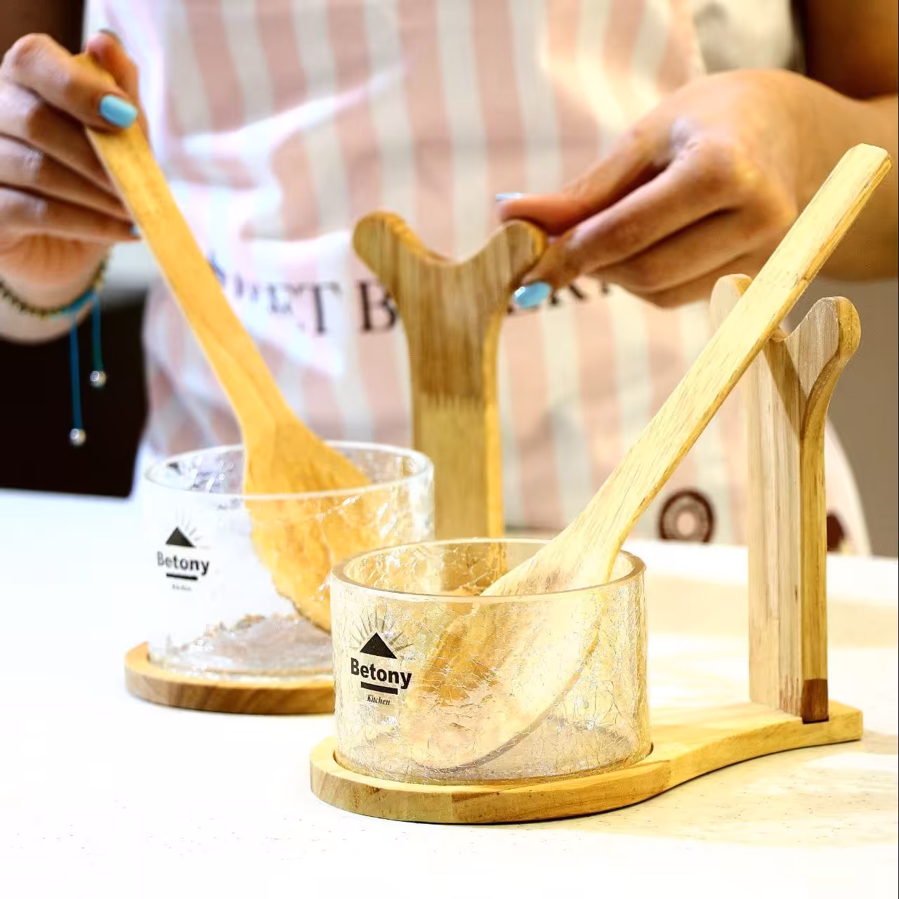 جاقاشقی کنار گازی چوب و شیشه ترک بسیار زیبا و شیک با کیفیت عالی