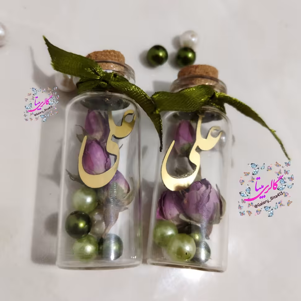 گیفت شیشه ای با آویز علی طلایی. عید غدیر روز پدر نیمه شعبان