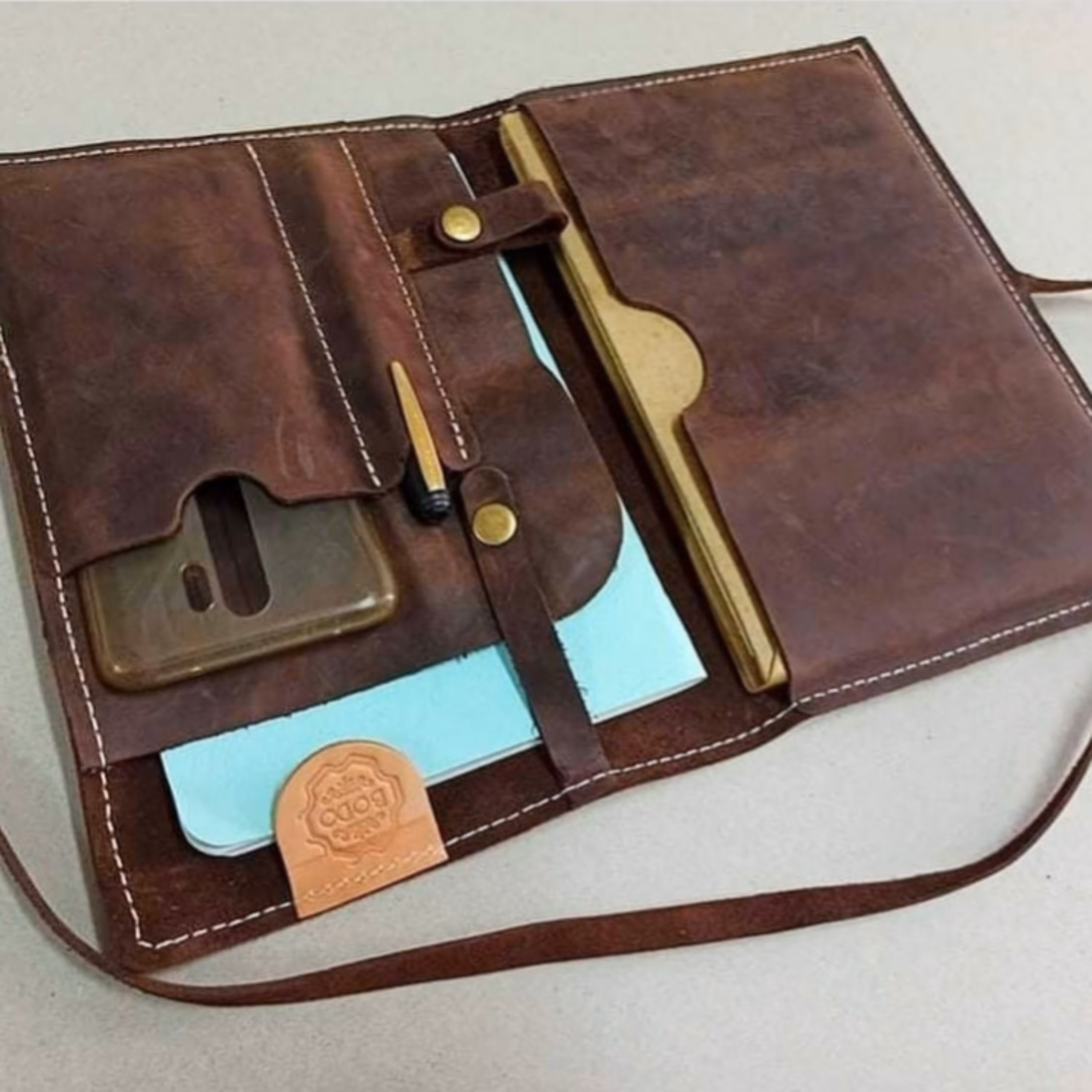 کلاسور چرم طبیعی دستدوز