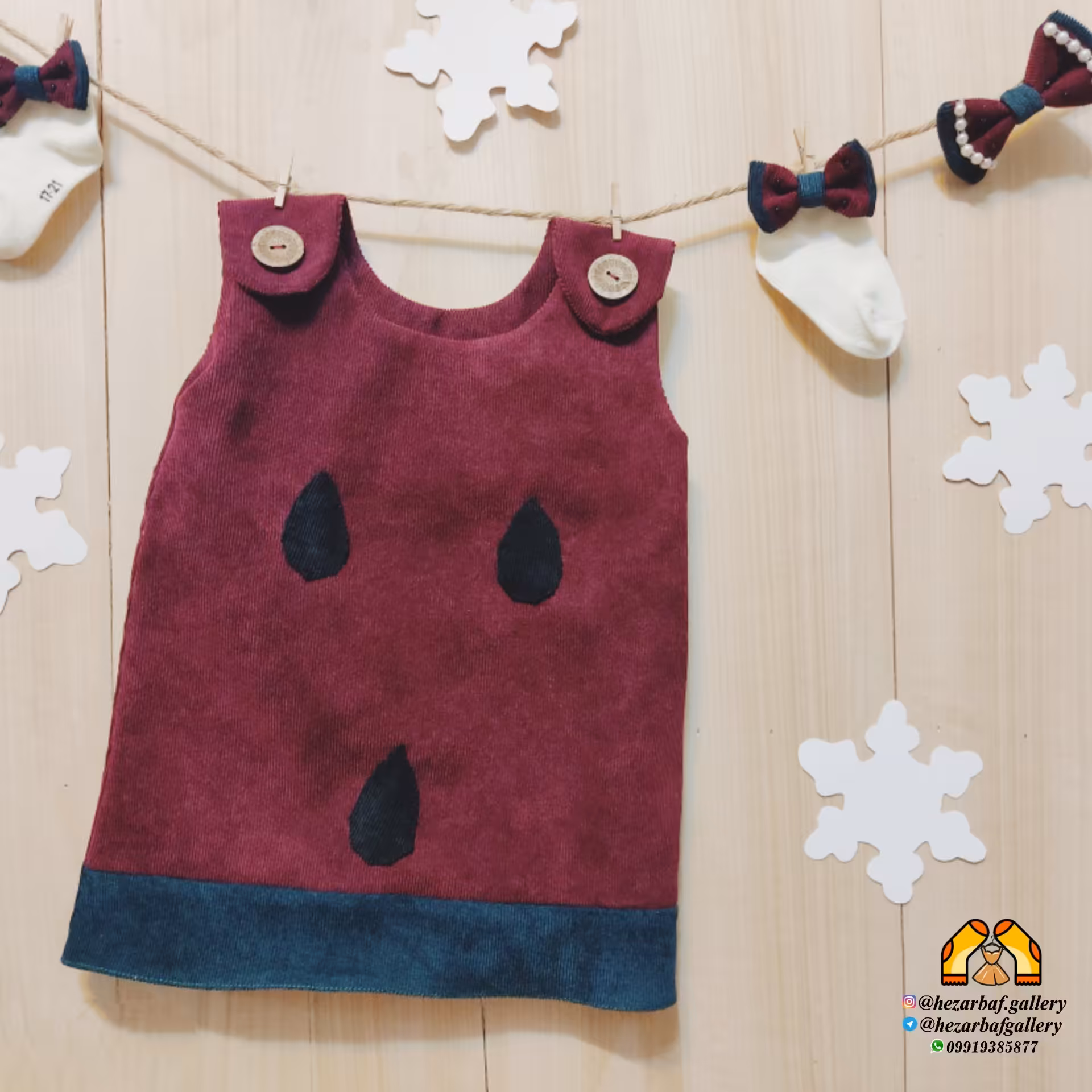 ست مخملی سه تیکه سارافون و جوراب و گلسر