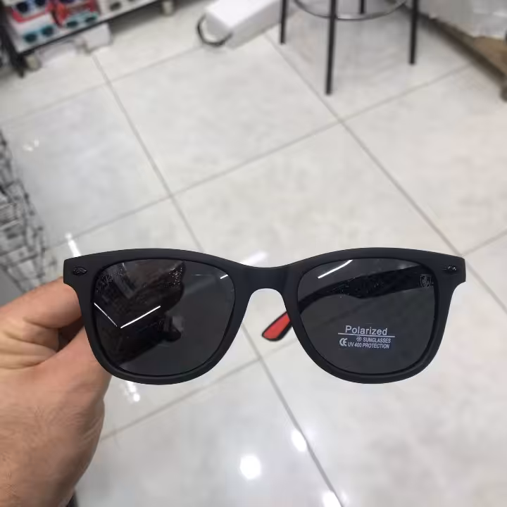 عینک آفتابی مردانه ریبن فراری پلاریزه
