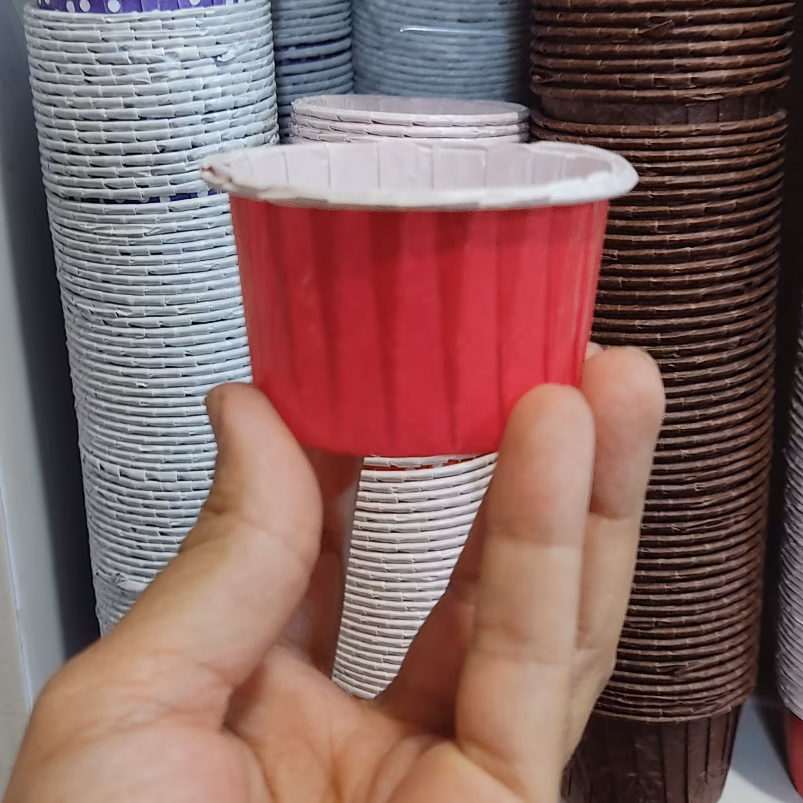  کاپ کیک قرمز پک 20 تایی 