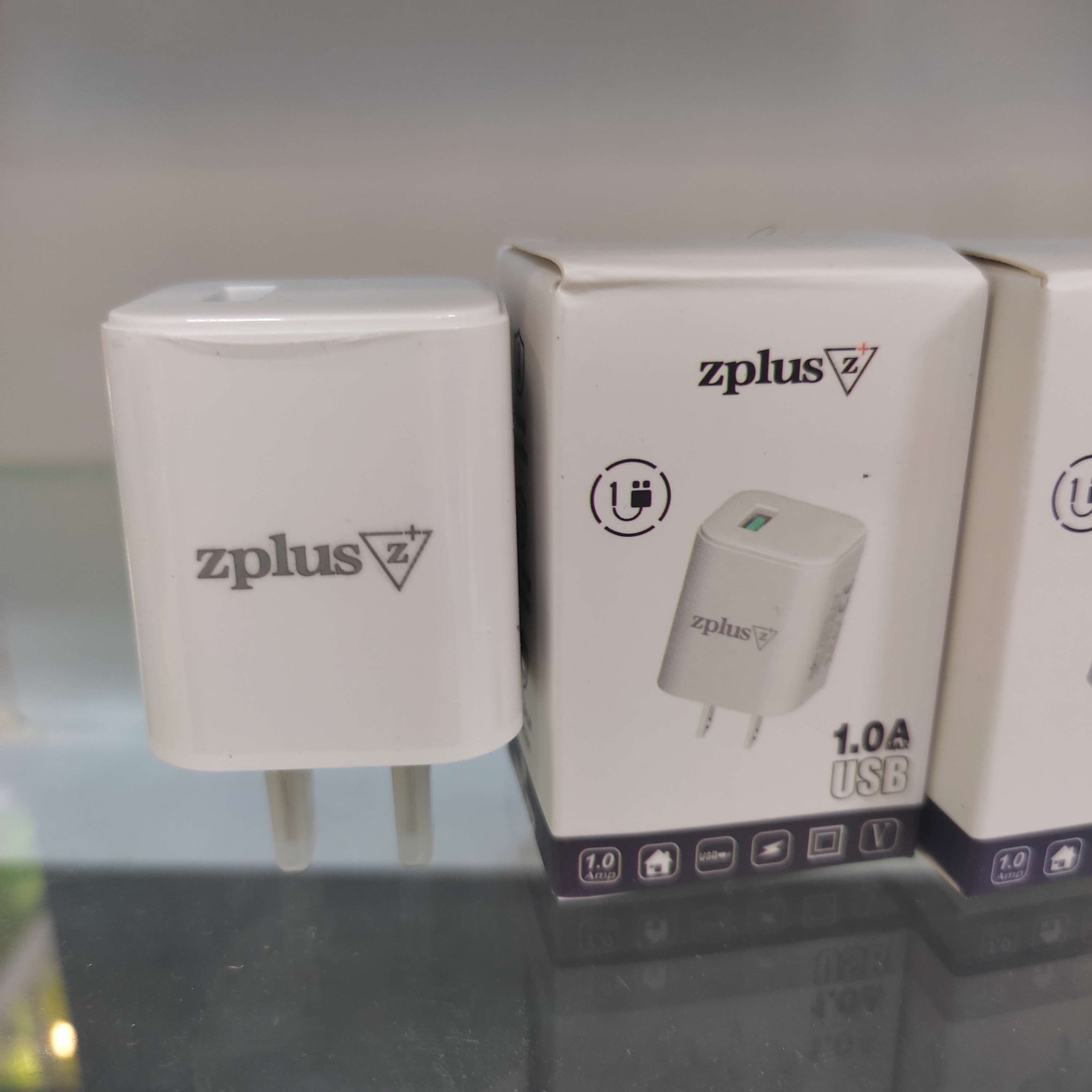 آداپتور شارژر 1 آمپر اورجینال Z PLUS