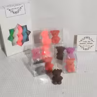 شمع های دست ساز خرس کوچولو ،در رنگ های دلخواه ، کیفیت عالی ،قیمت مناسب 