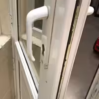 دستگیره درب دوجداره  بالکن 