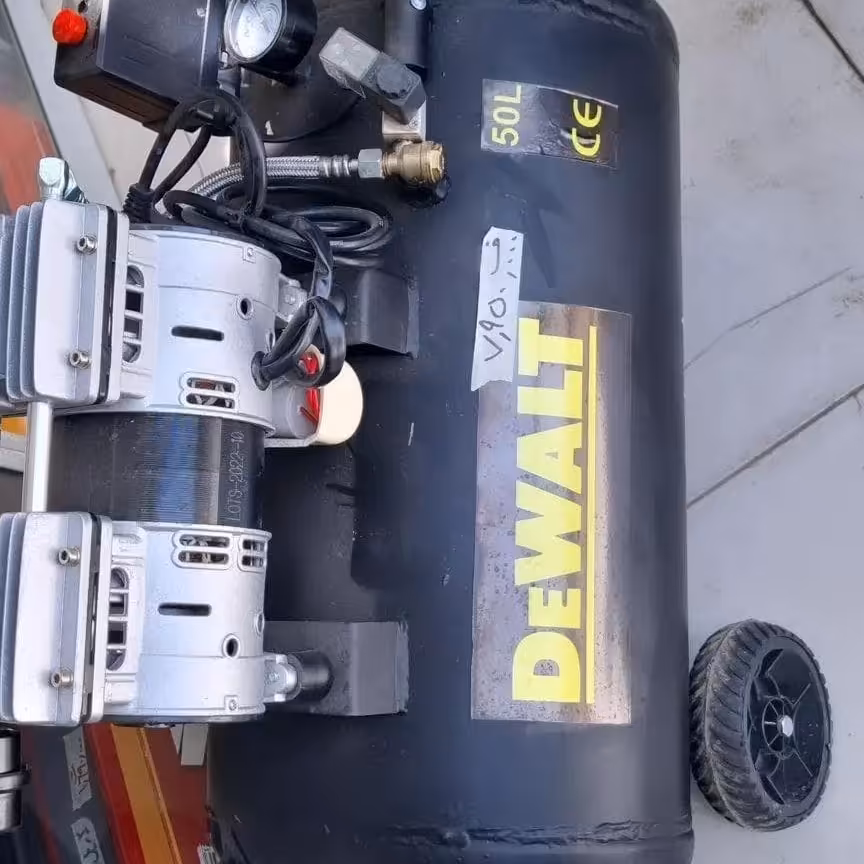 پمپ باد 50 لیتری سایلنت (بی صدا)