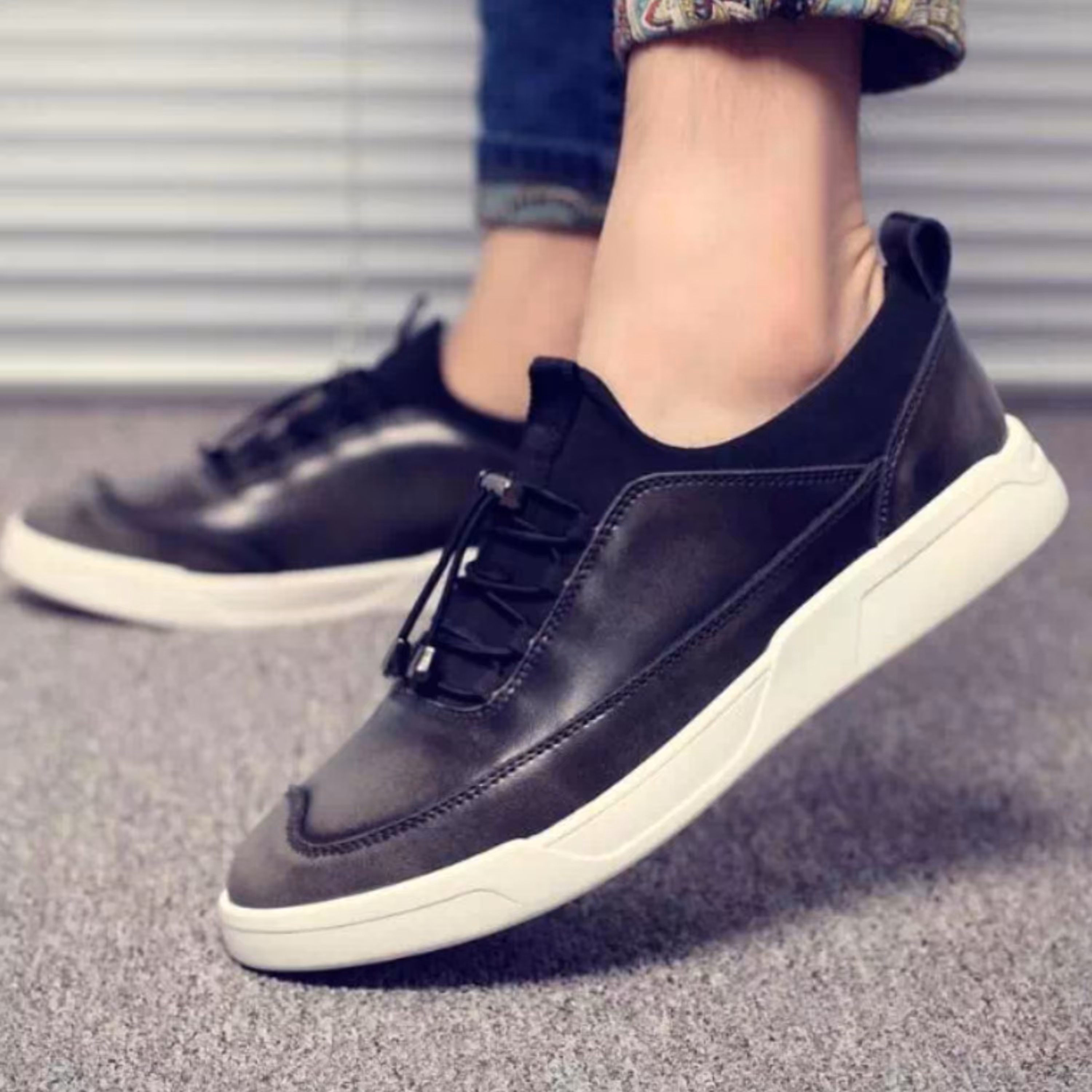 کفش اسپورت ـ‌ کفش چرم طبیعی ـ کفش راحتی ـ کفش مردانه ـ کفش مردانه اسپورت