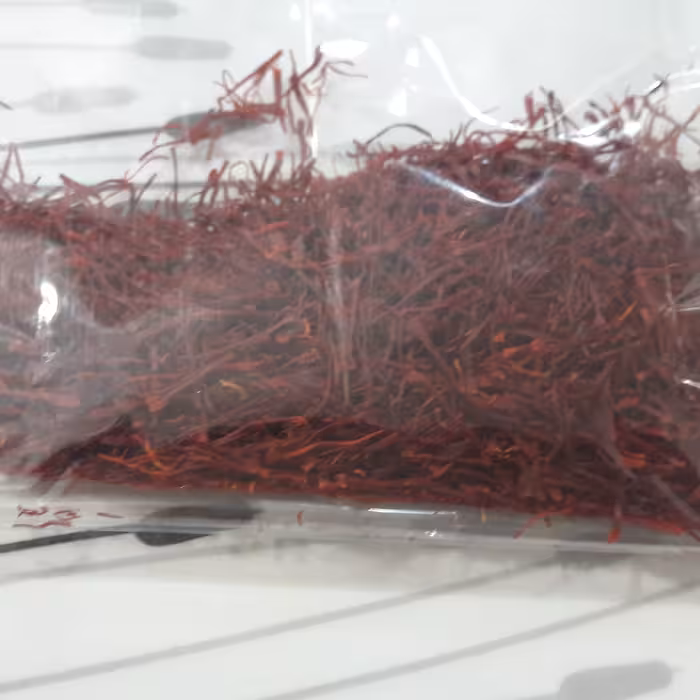 زعفران یک مثقالی سرگل درجه یک قائنات