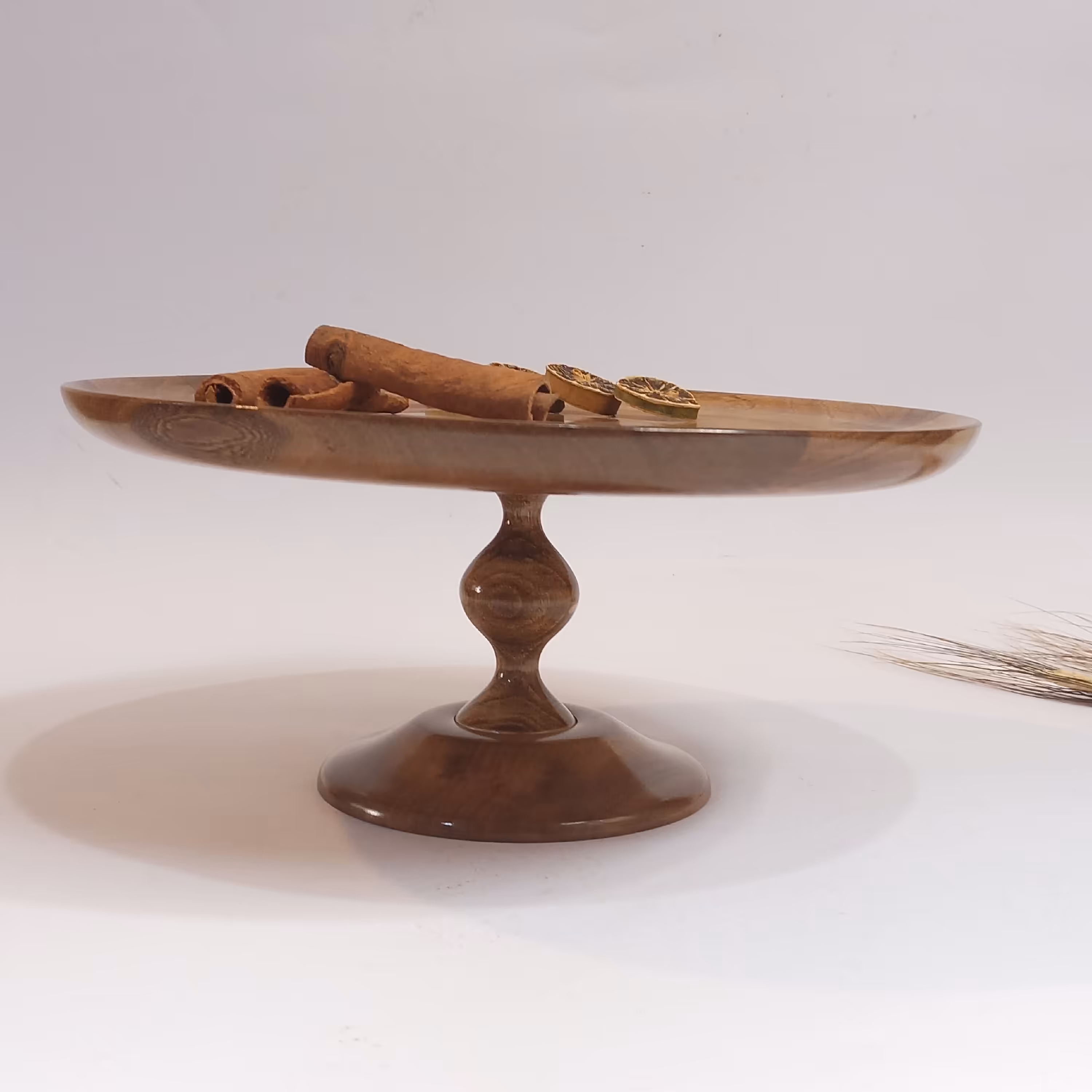 شرینی خوری تک پایه 