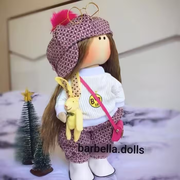 عروسک دست ساز روسی زیبا بهدهمراه اکسسوری