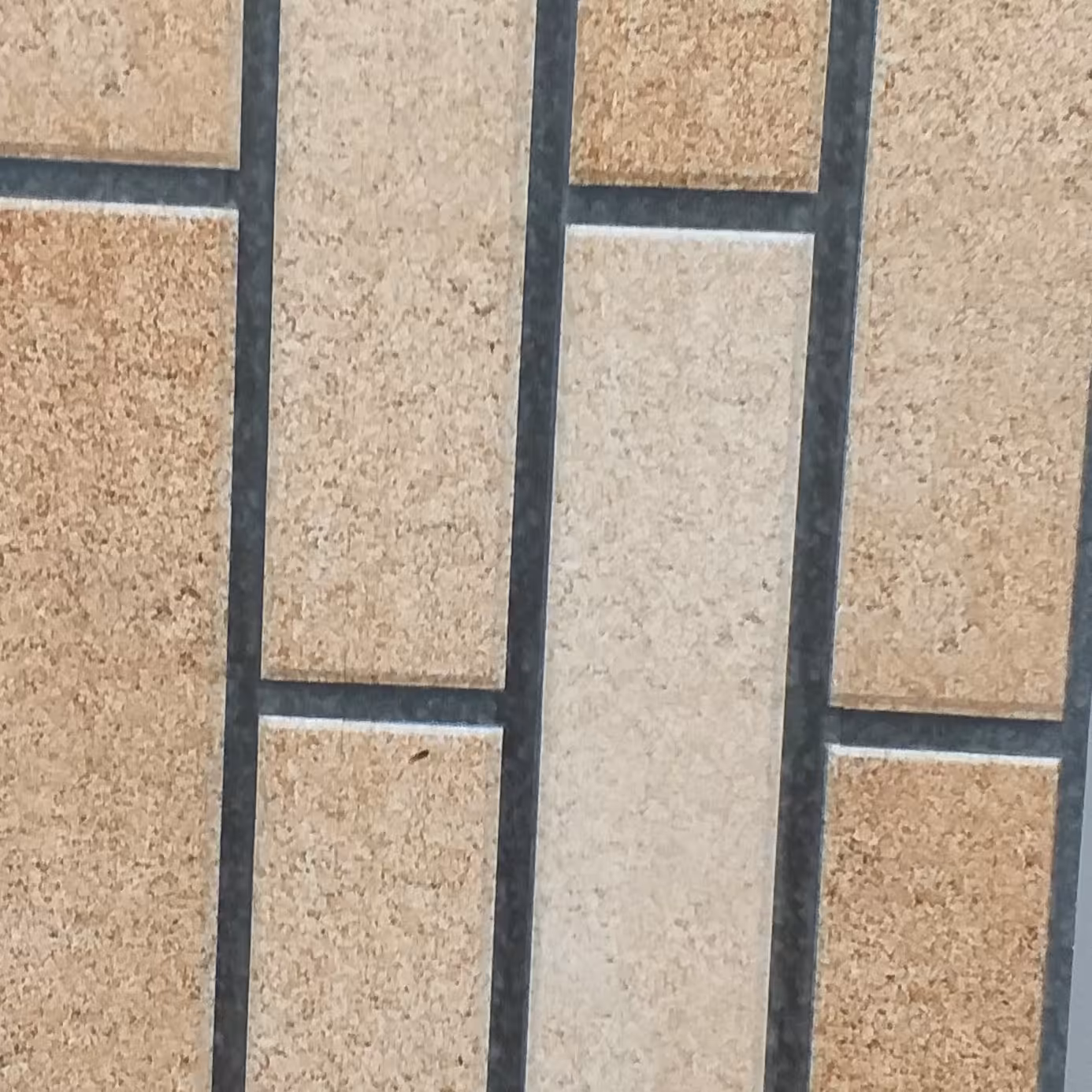 سرامیک با طرح آجرنما