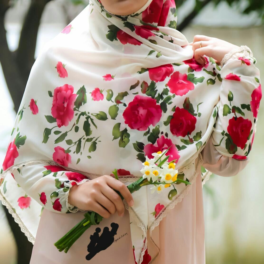 ست روسری و ساق گل دار جدید