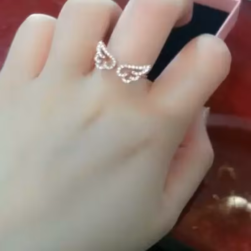 انگشتر طرح بال پروانه فری سایز کدM026