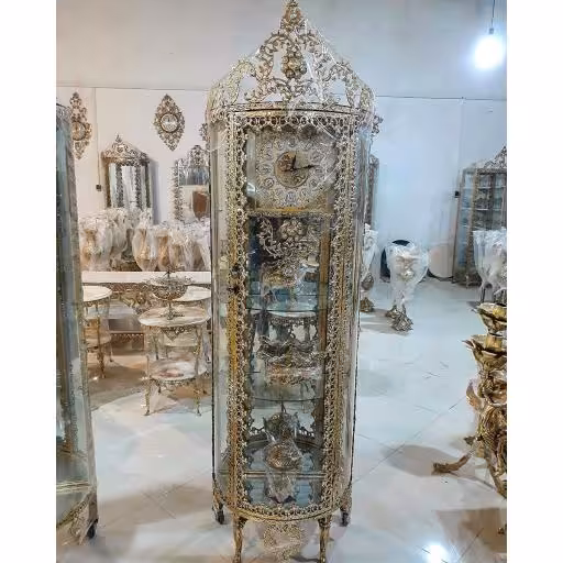 ویترین ساعت دار برنزی