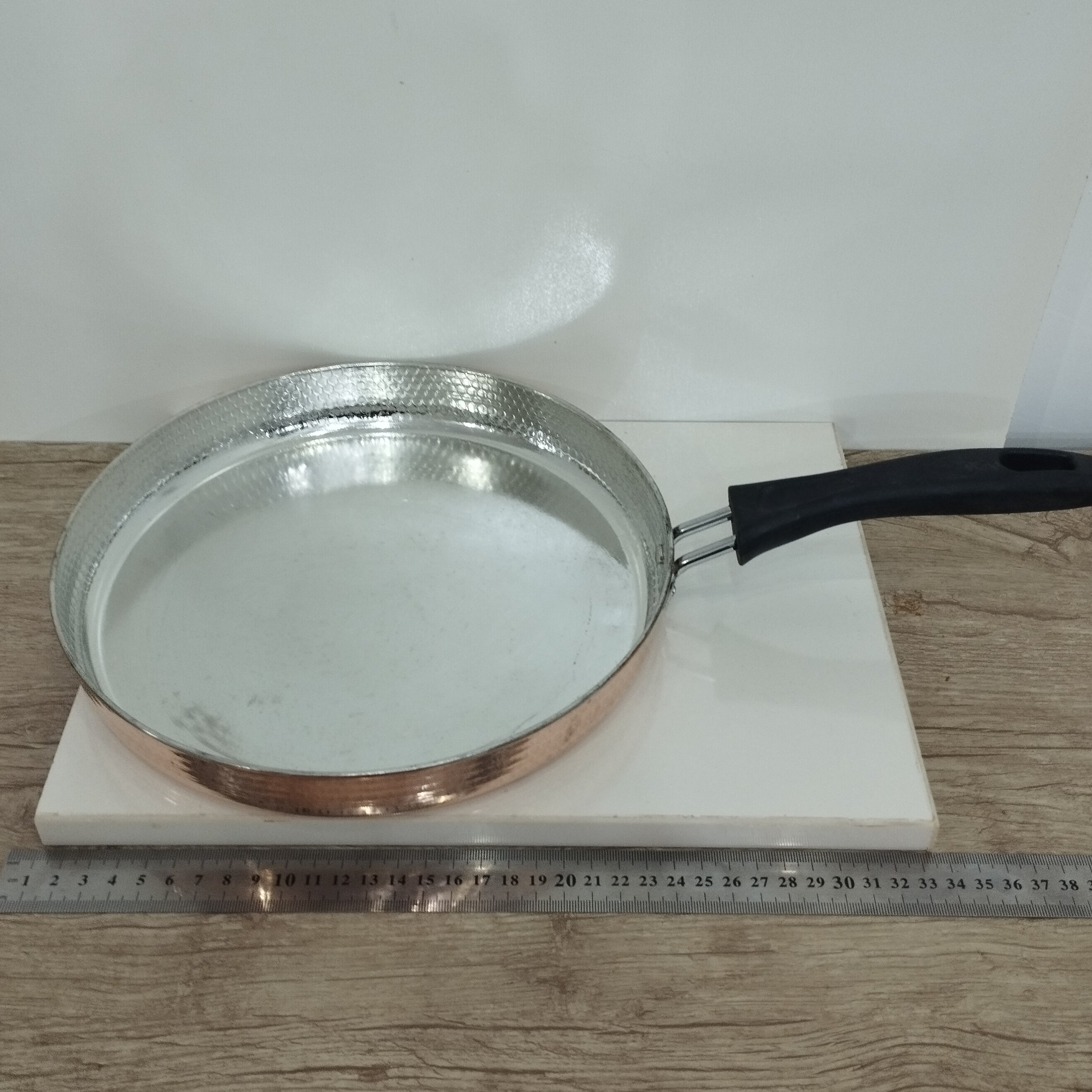 ماهیتابه مسی 4
