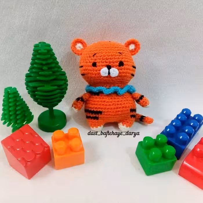 جاسوییچی و عروسک ببر