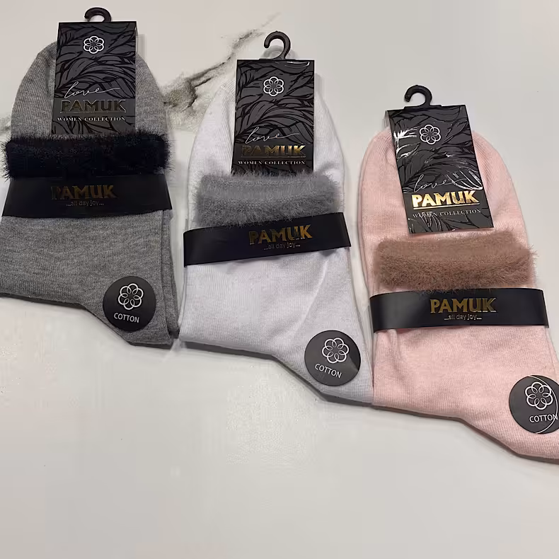 جوراب لبه خزدار-جنس درجه یک-نیم ساق و مچی-دارای رنگبندی