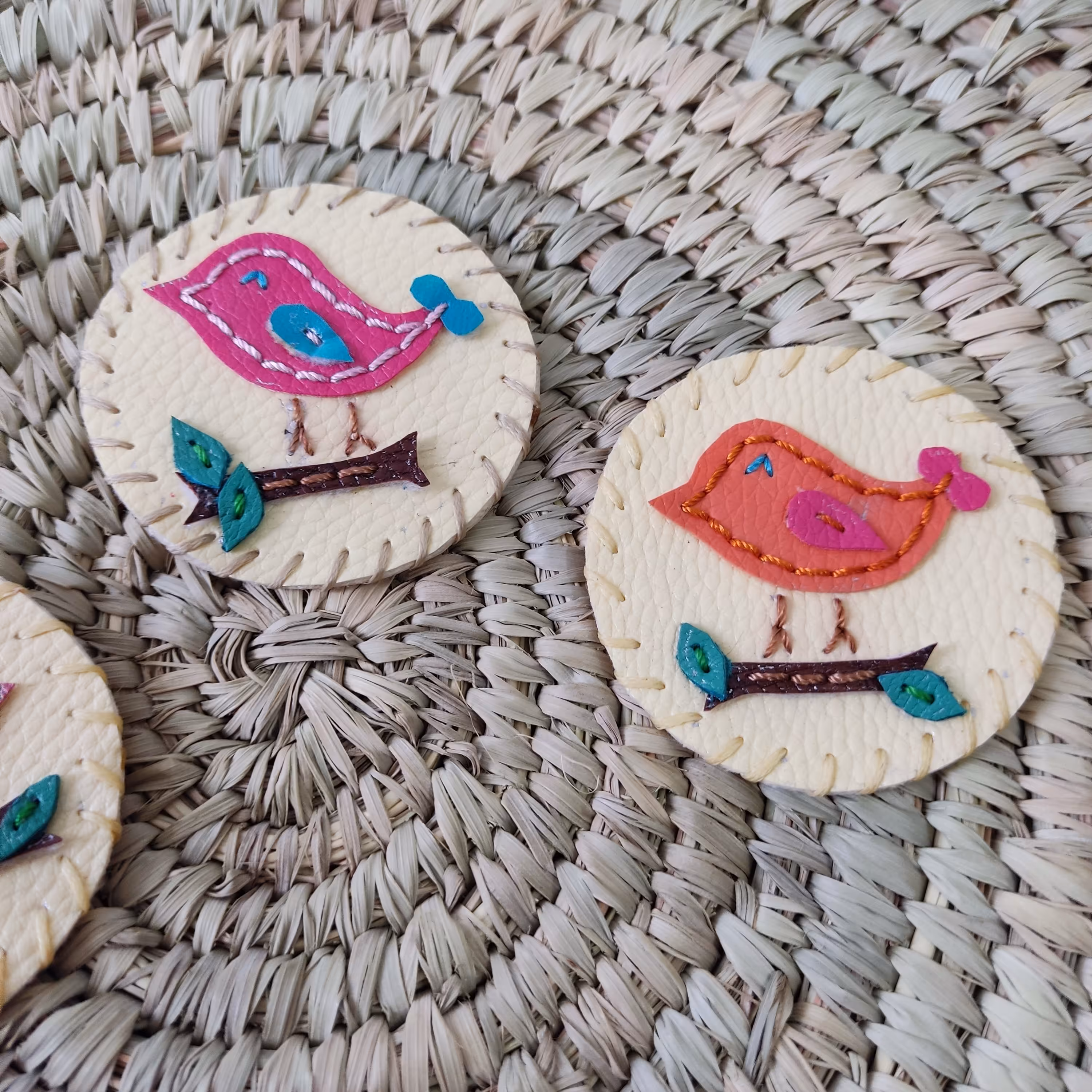 سر کلیدی چرم دست دوز مدل جوجه کوچولو