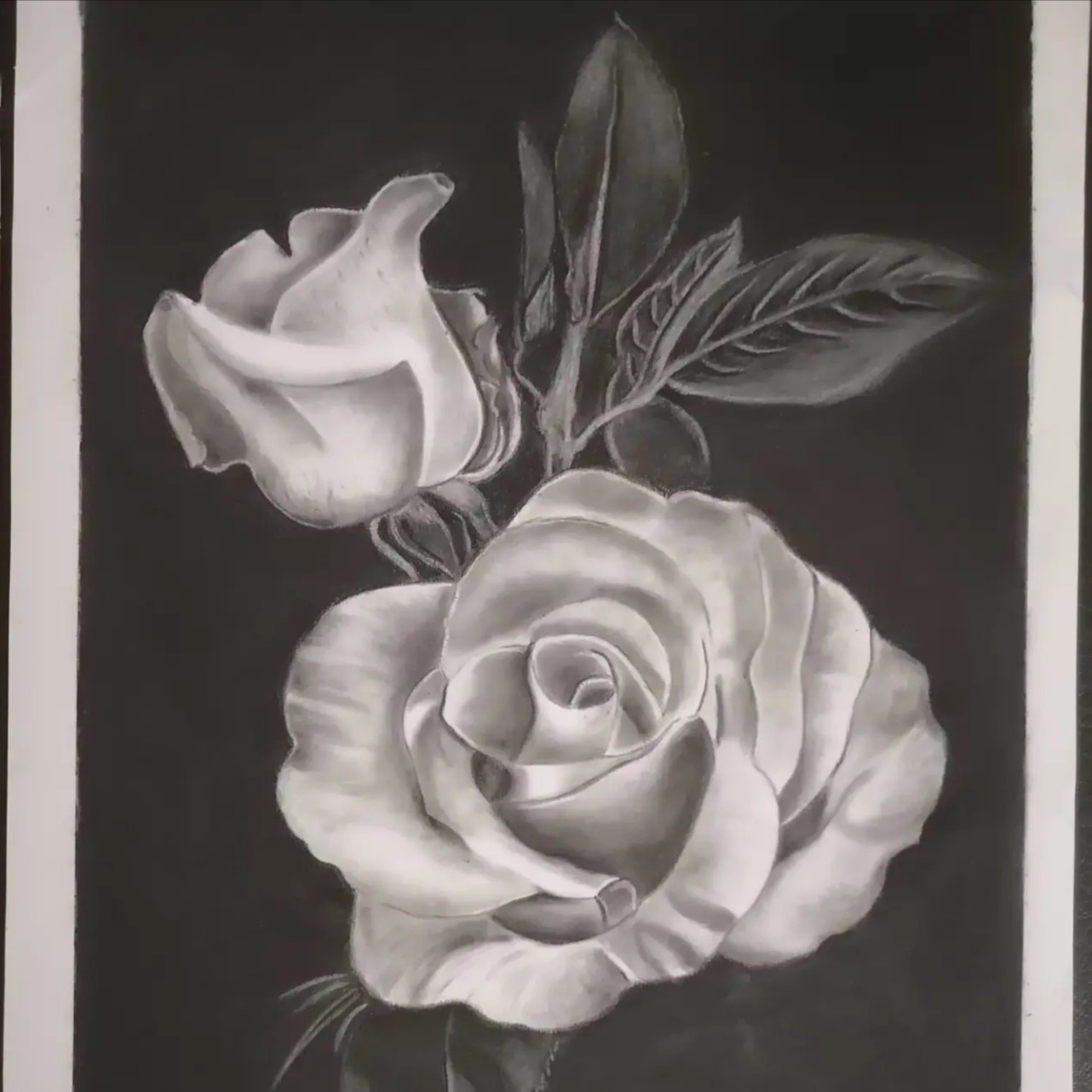 سیاه قلم طرح گل