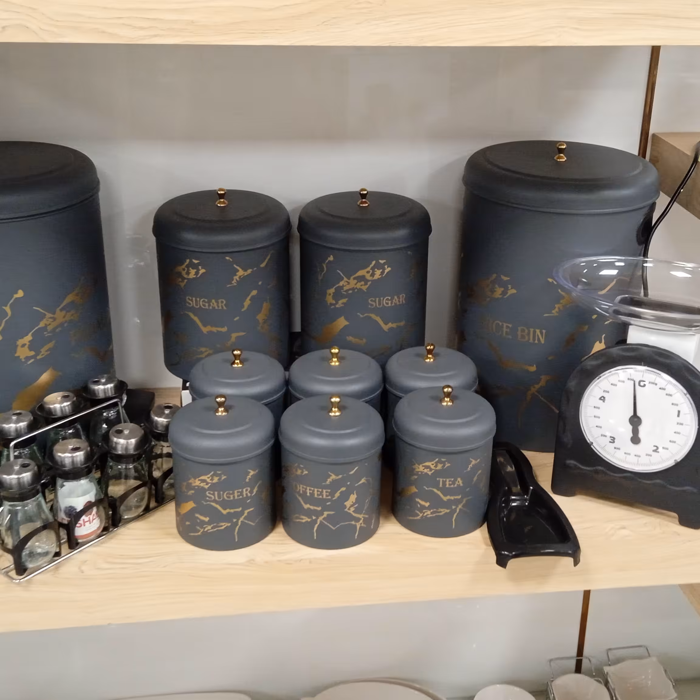 سرویس آشپزخانه