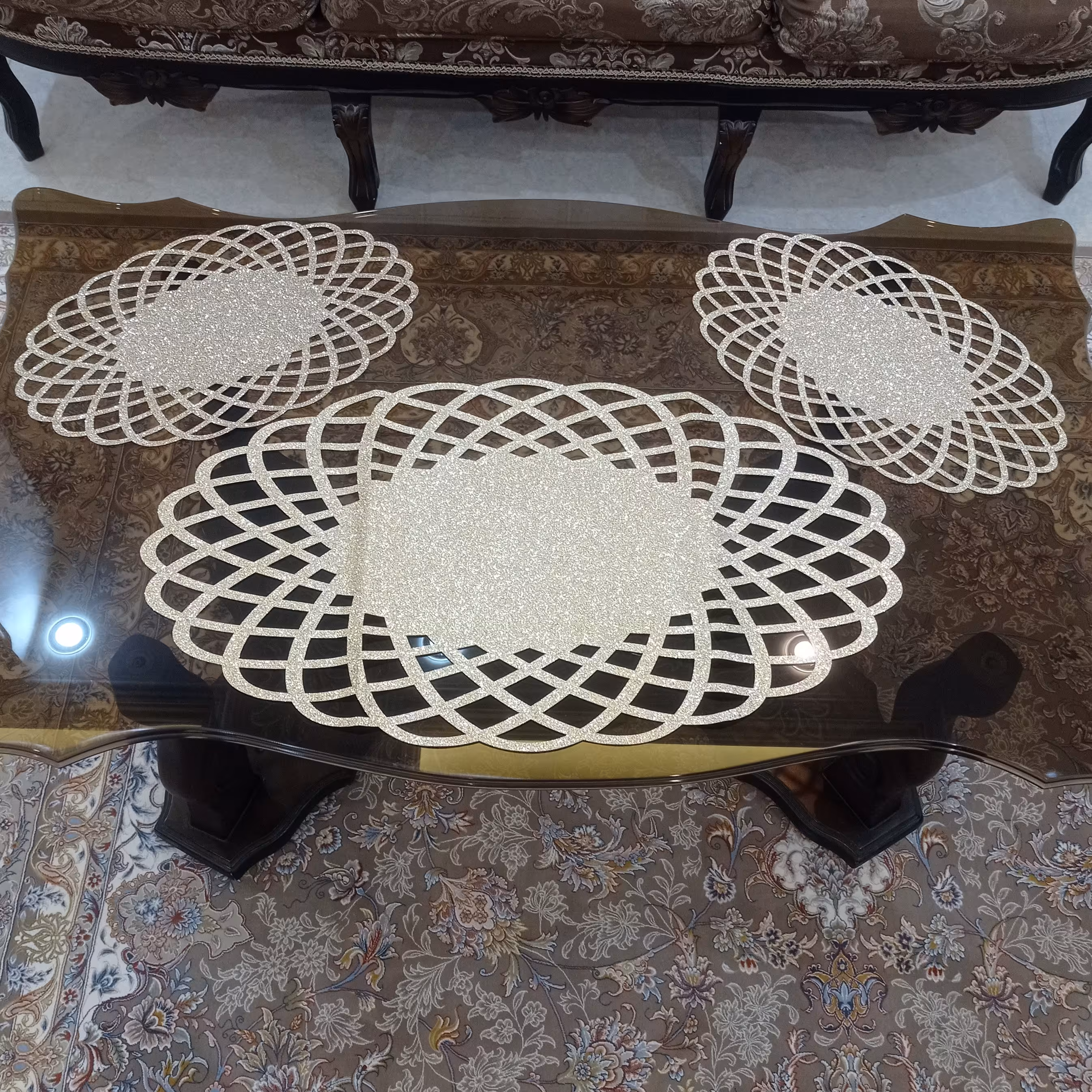 رومیزی بیضی اکلیلی چرمی سه تکه مدل ماهواره ای