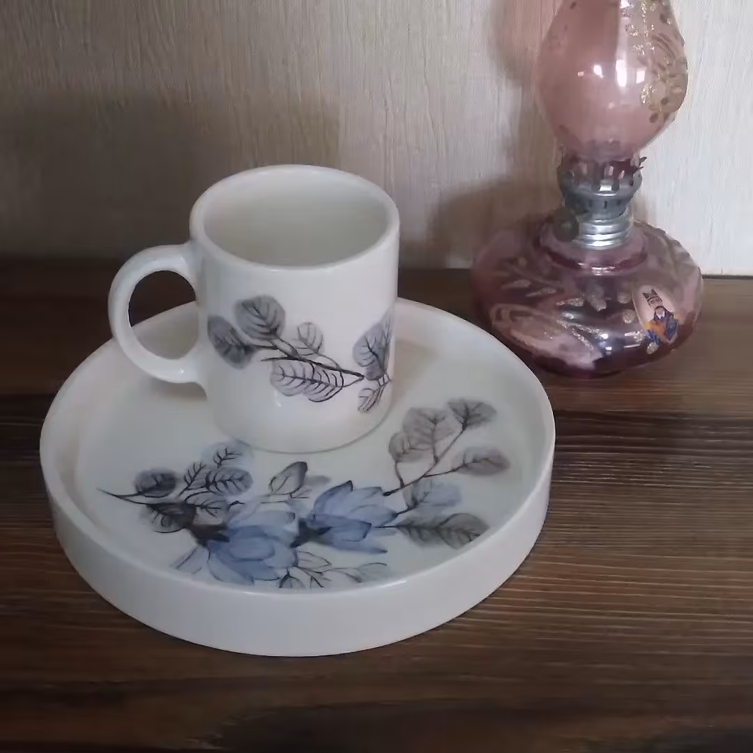 ماگ و سینی گرد