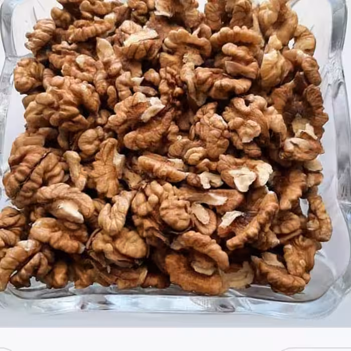  مغز گردو  -قیمت مناسب( تولید کننده ایم)