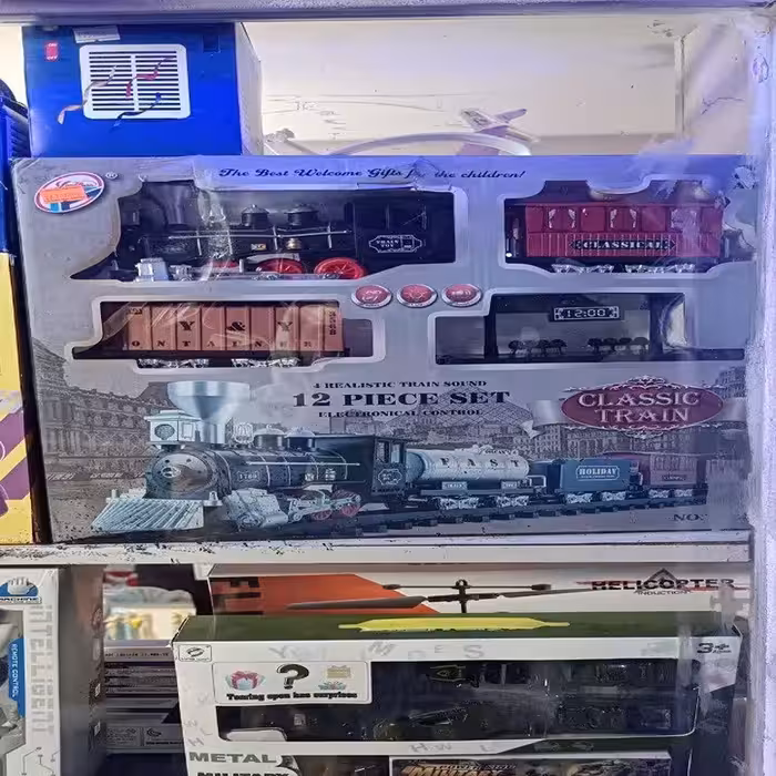 اسباب بازی قطار کلاسیک،  12 قطعه ، خارجی و کیفیت عالی 