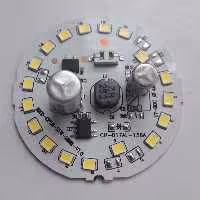 برد15وات دوخازنه وات واقعی در دوحالت گرد ومربع دارای یک سال ضمانت تعویض بدون فیلیگر وپرش نور 