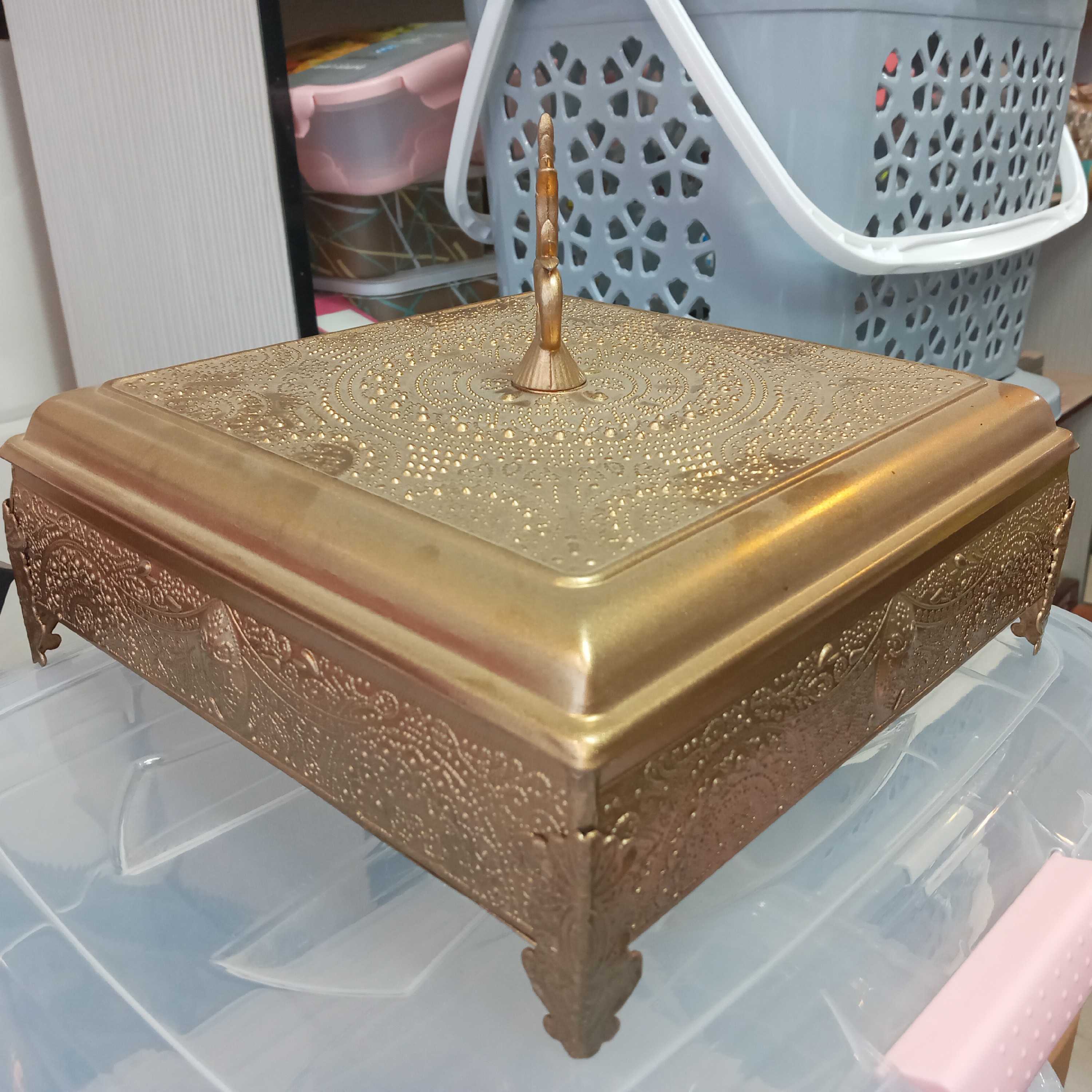 شکلات خوری مربع لاکچری طلایی خاتم با ارسال رایگان