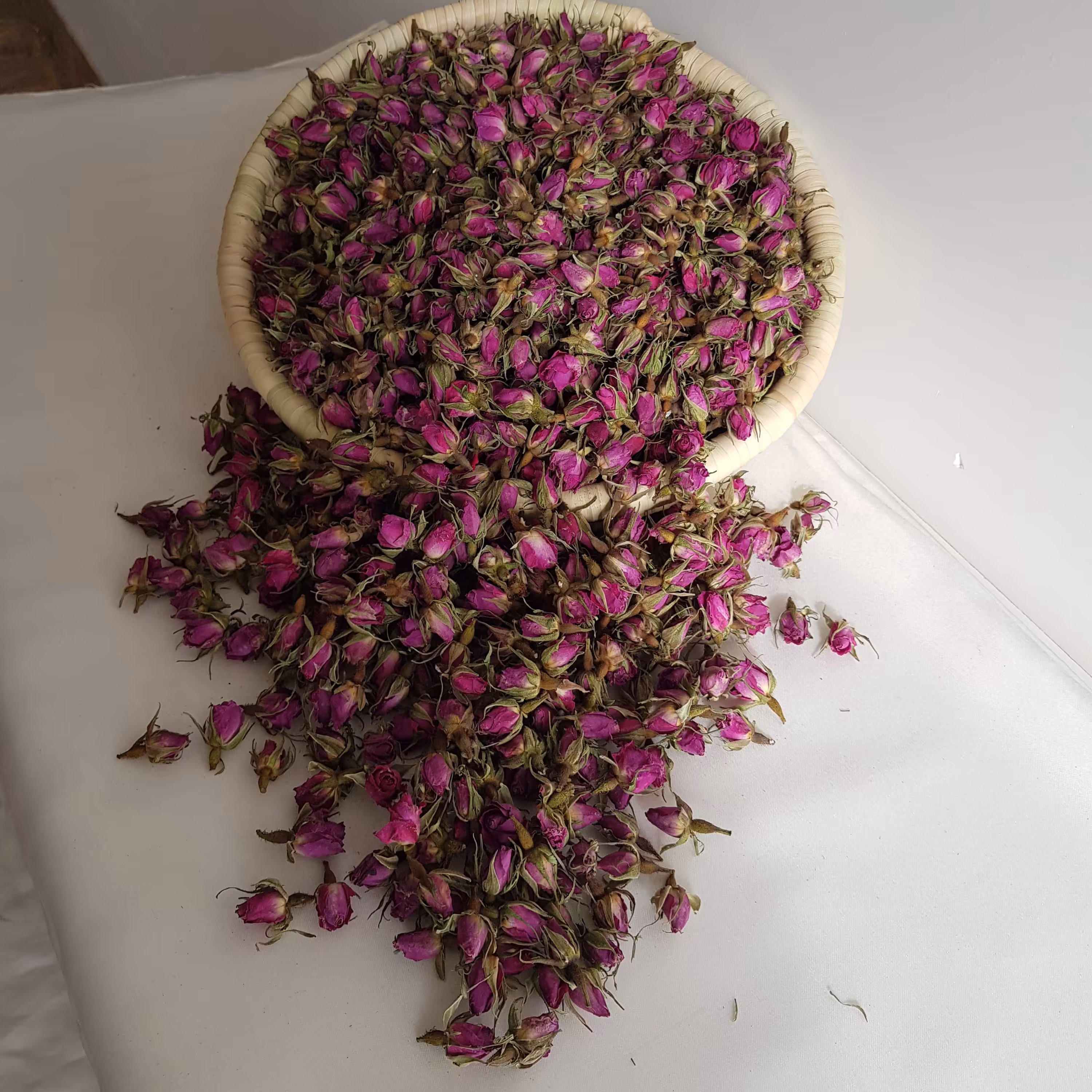 غنچه گل محمدی  درجه یک - برداشت بهار 1402 (80 گرم)