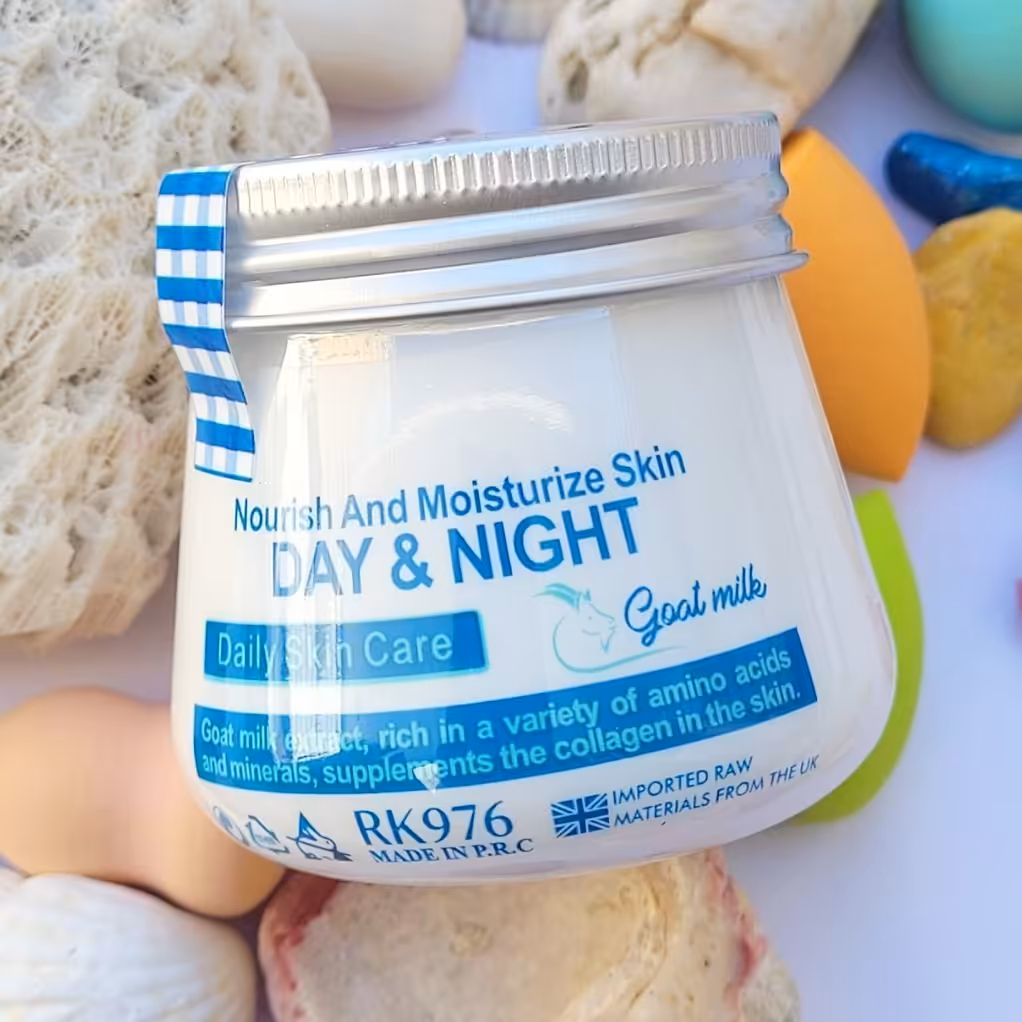 کرم آبرسان و روشن کننده روز و شب شیر بز راکو

ویژگی ها 

افزایش شادابی و درخشندگی
تحت لیسانس انگلستان
ضد چی