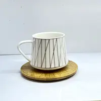 6 عددلیوان سرامیکی  چایخوری و 6عدد زیر چوبی 280 میل برند ووگاتی