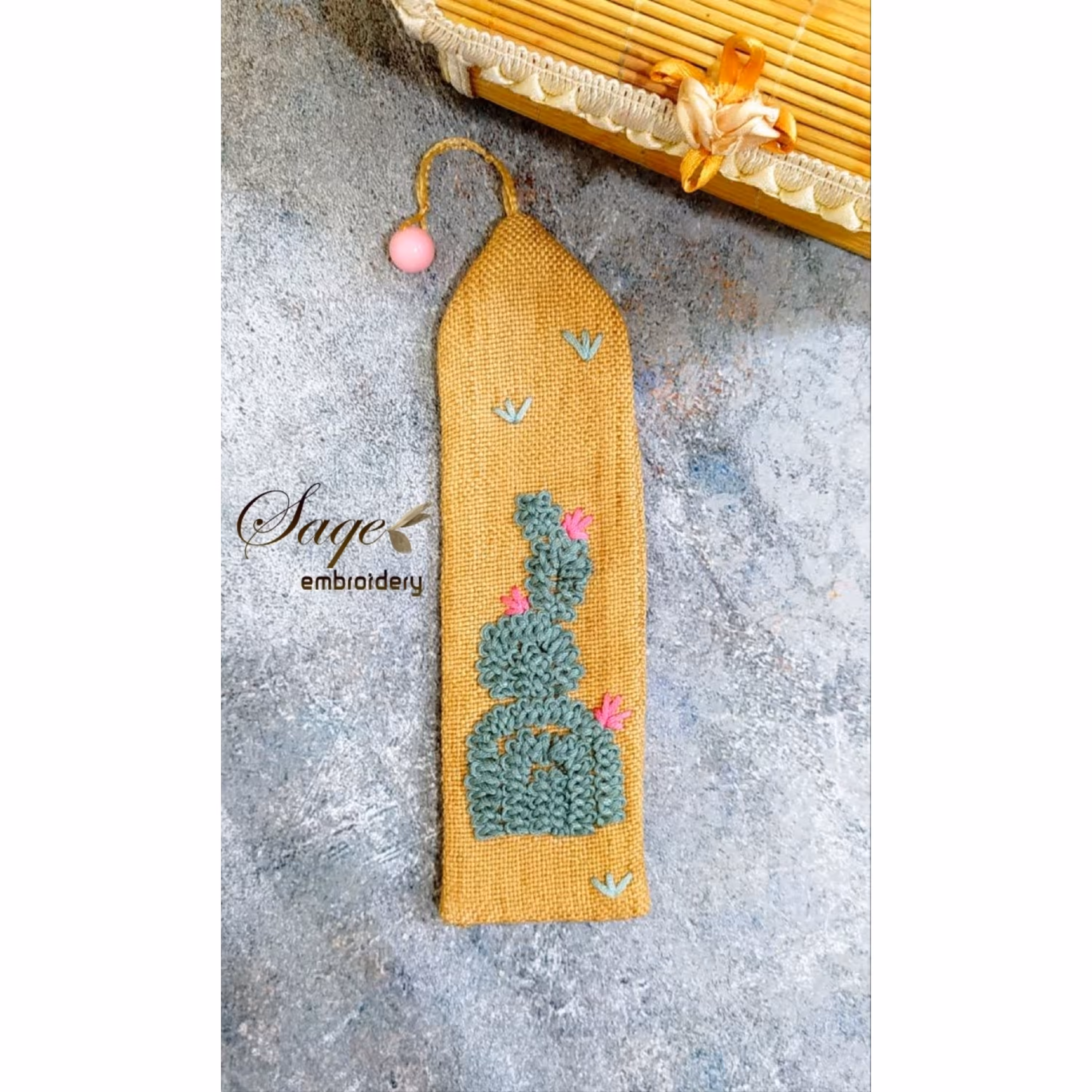 نشانگر کتاب گلدوزی( بوک مارک)کد 3