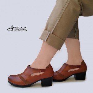 کفش زنانه پاشنه دار چرم و جیر عسلی