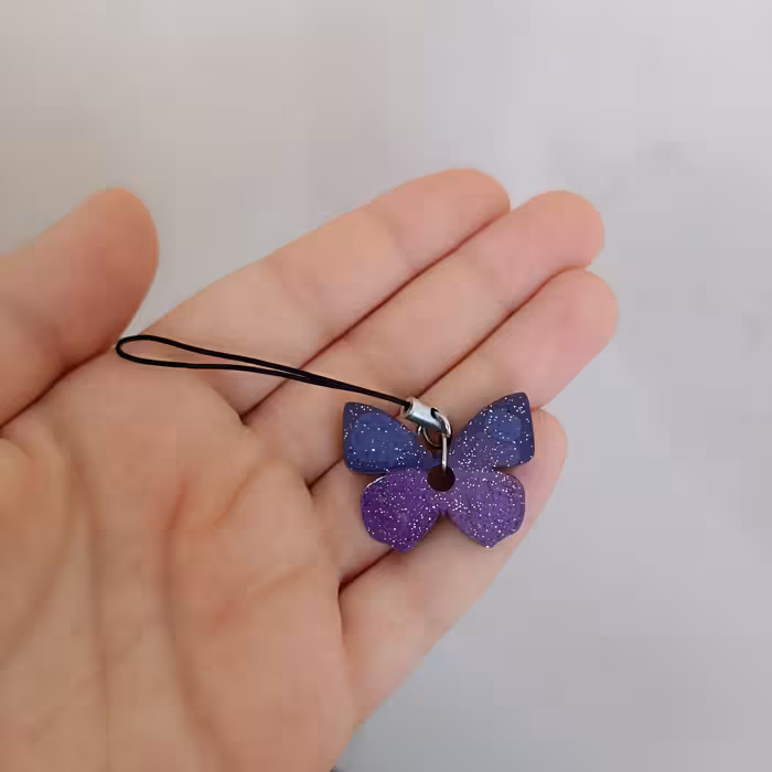 آویز موبایل رزینی طرح پروانه 