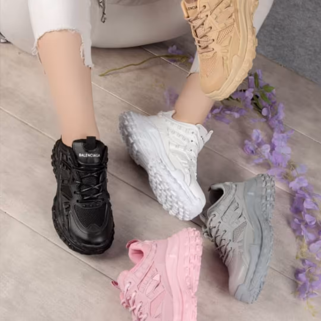 کتونی بالنسیاگا با ارسال رایگان کتونی زنانه بالنسیاگا کتانی زنانه کتانی دخترانه کتونی دخترانه کتونی طبی کتانی طبی زنانه 