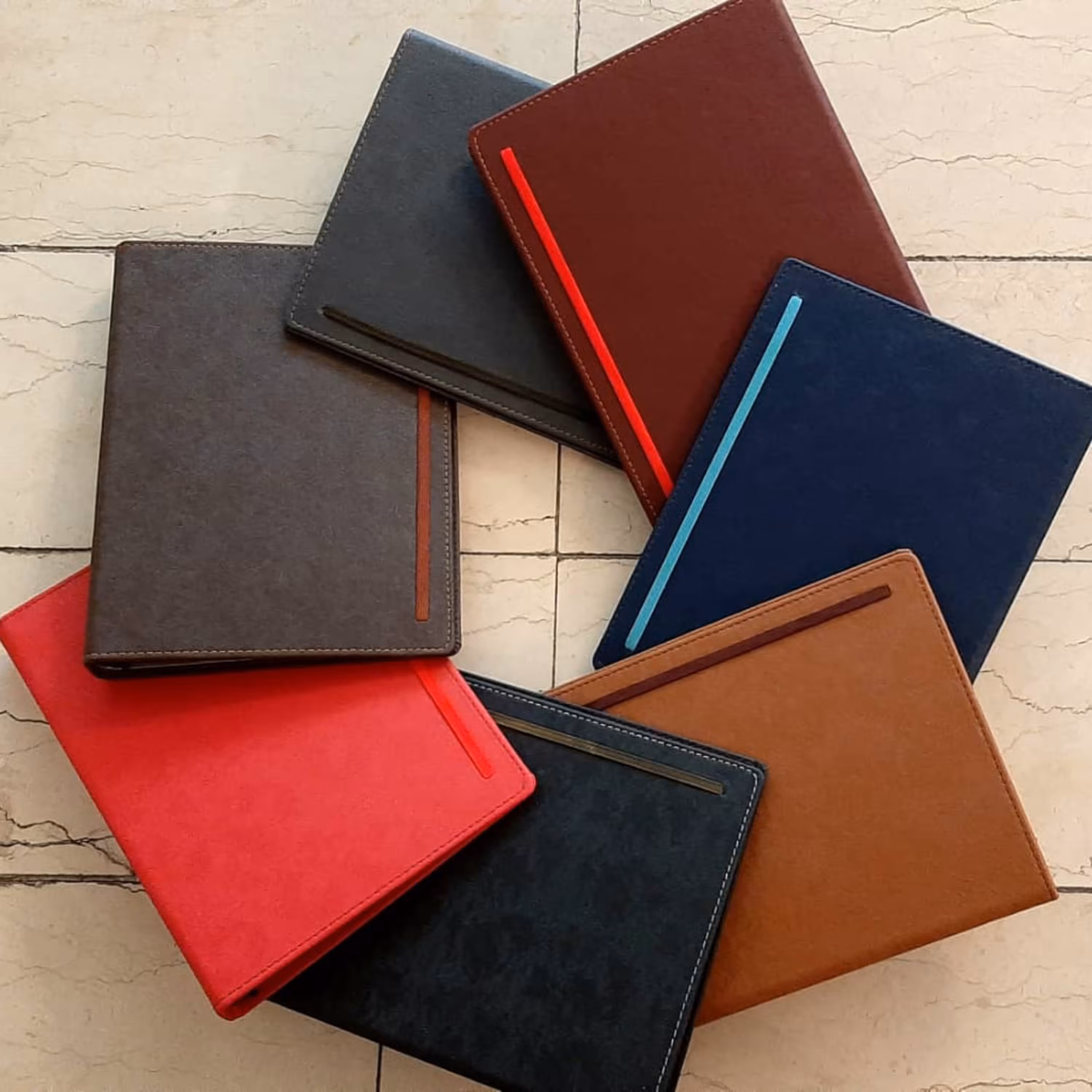 کلاسور چرمی