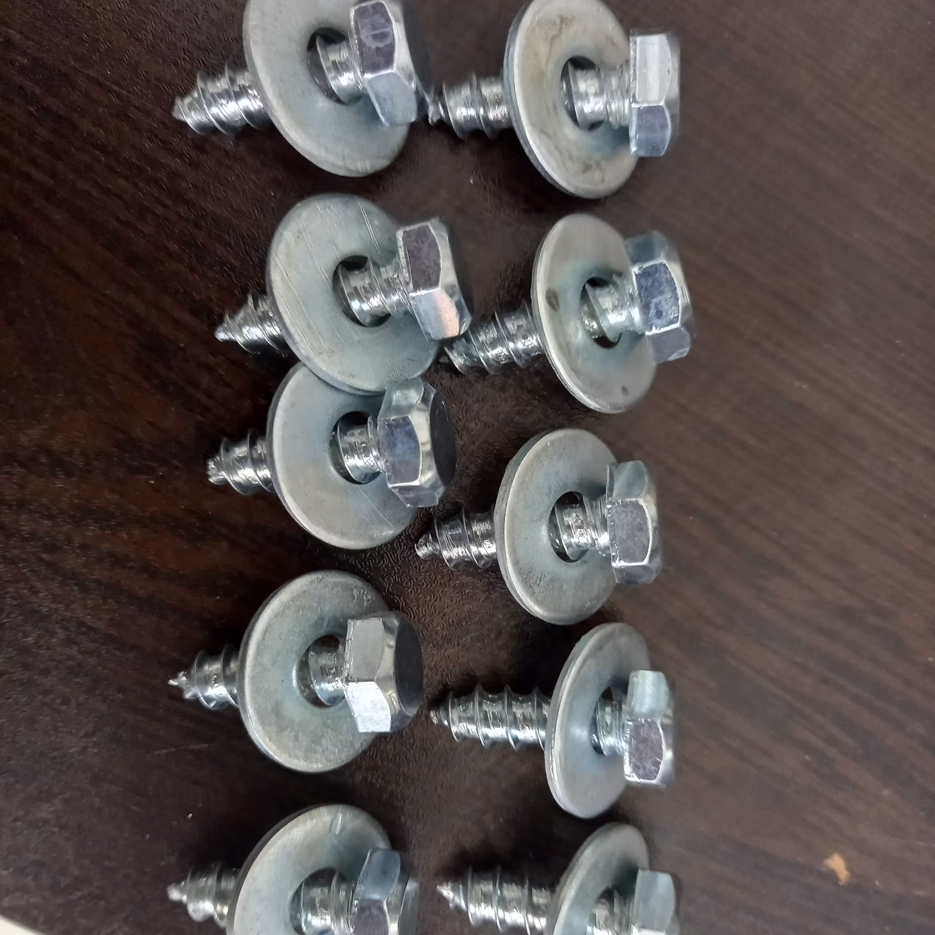 پیچ و واشر اتصال هوزینگ دستگاه تصفیه آب نیمه صنعتی طول 2.5 سانت(بسته 10 عددی)(ار