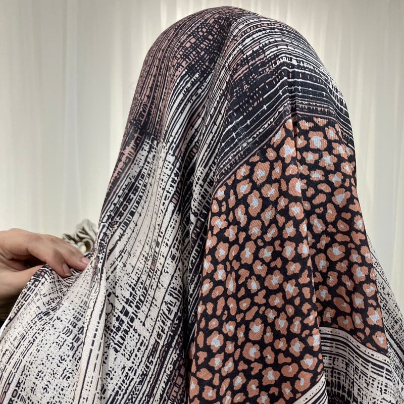 شال ترند نخی طرحدار.ابعاد85در197.شال چهارفصل لطیف