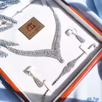 سرویس  چشمگیرنقره925 طرح جواهر روکش اب طلاسفید