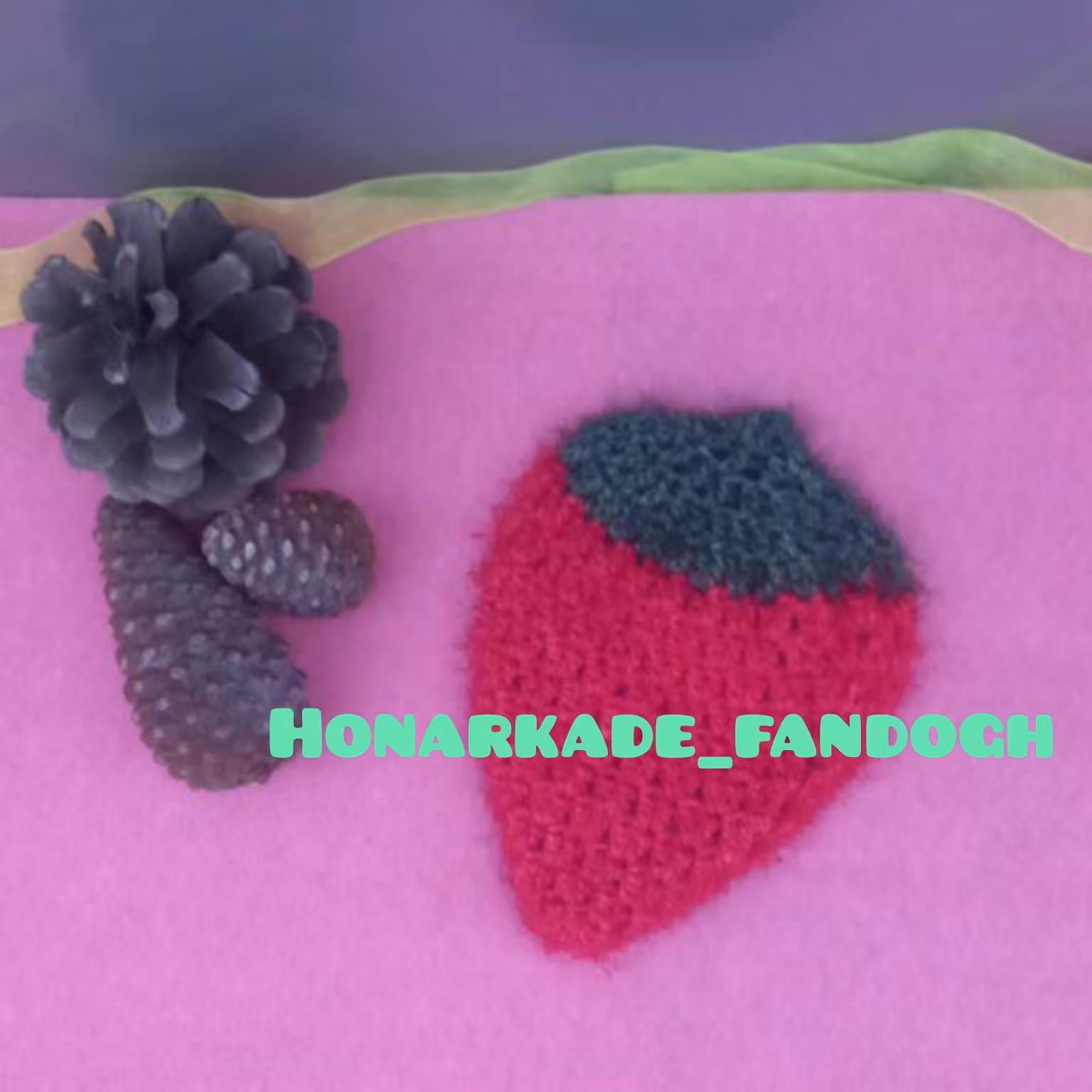 اسکاج توت فرنگی