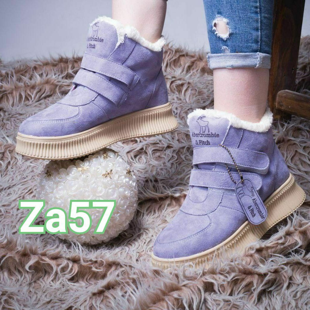 نیم بوت زنانه داخل کرک شیک