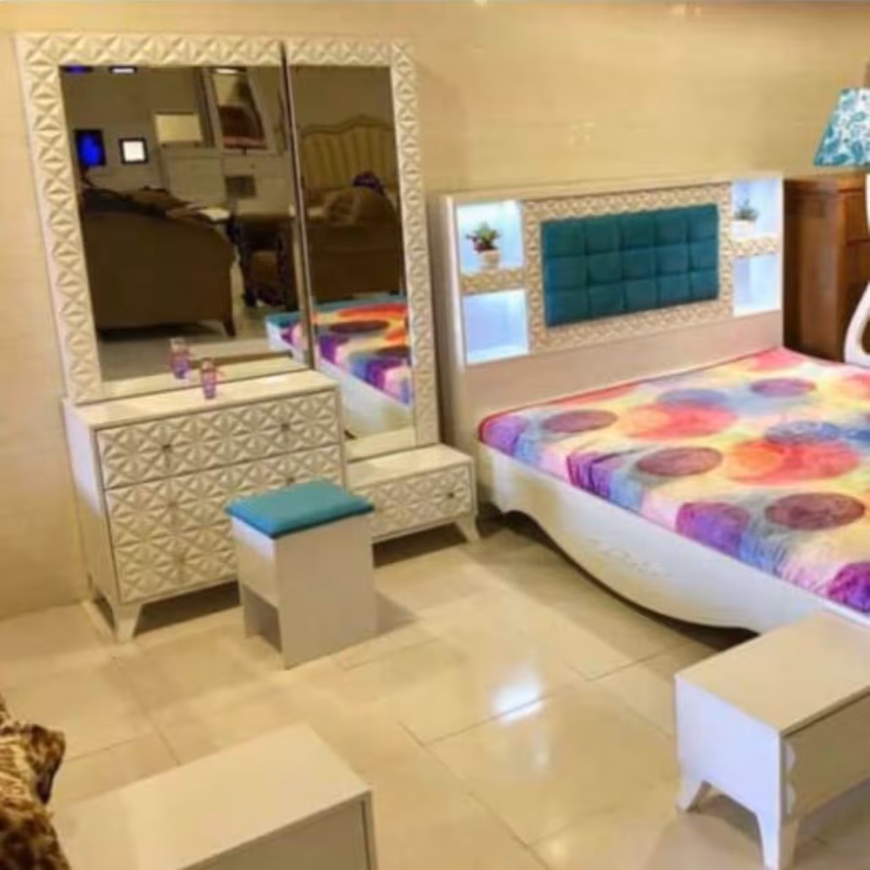 تخت خواب دونفره مدل فلور (پس کرایه)