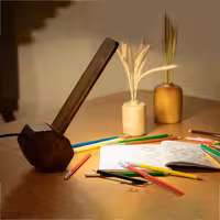 چراغ مطالعه چوبی اهرمی کد p0310