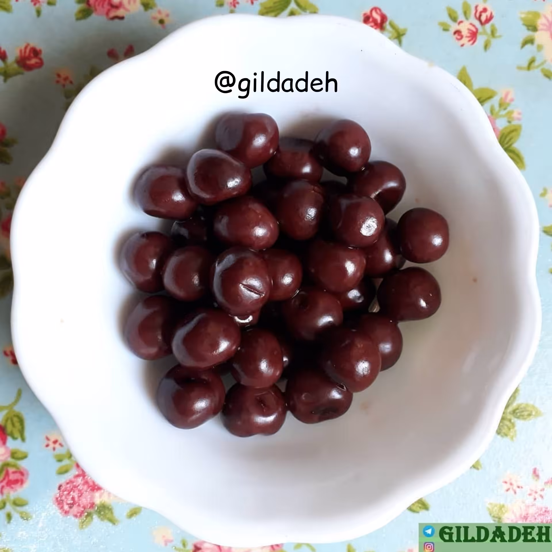 ترشی آلبالو خانگی