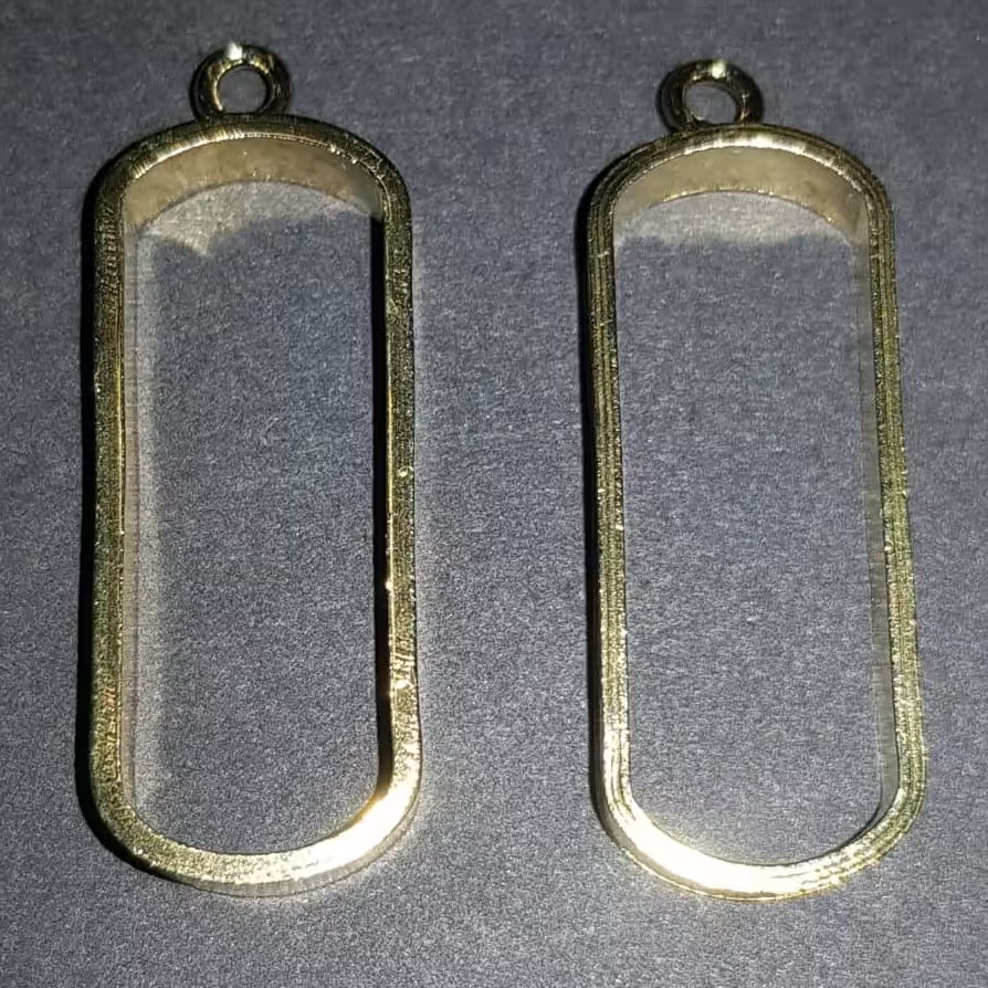 گوشواره برنجی تو خالی مدل مستطیل